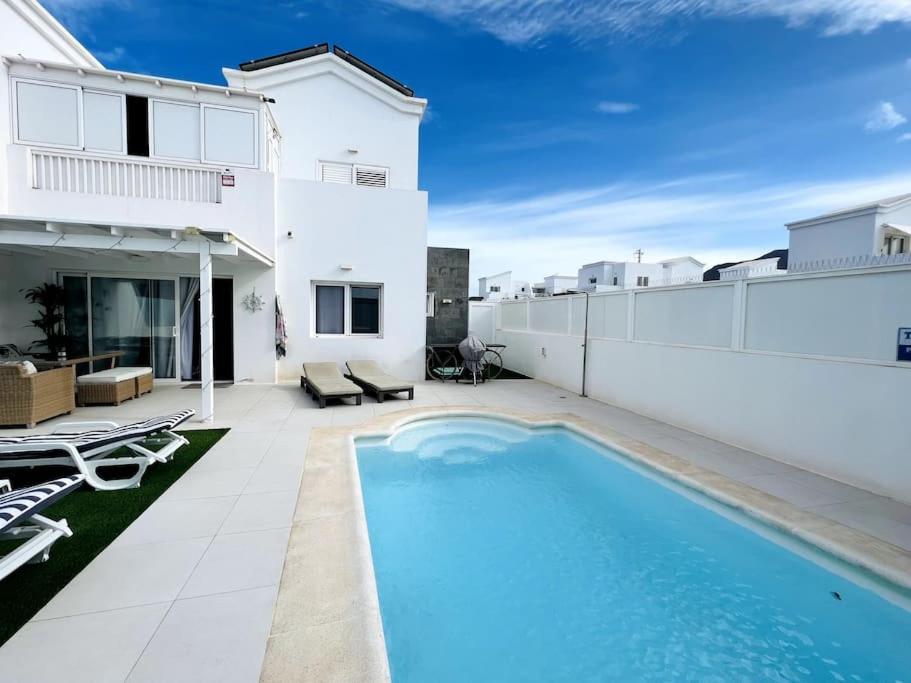פלאיה בלנקה Lovely Villa Sanmar, Heated Pool מראה חיצוני תמונה